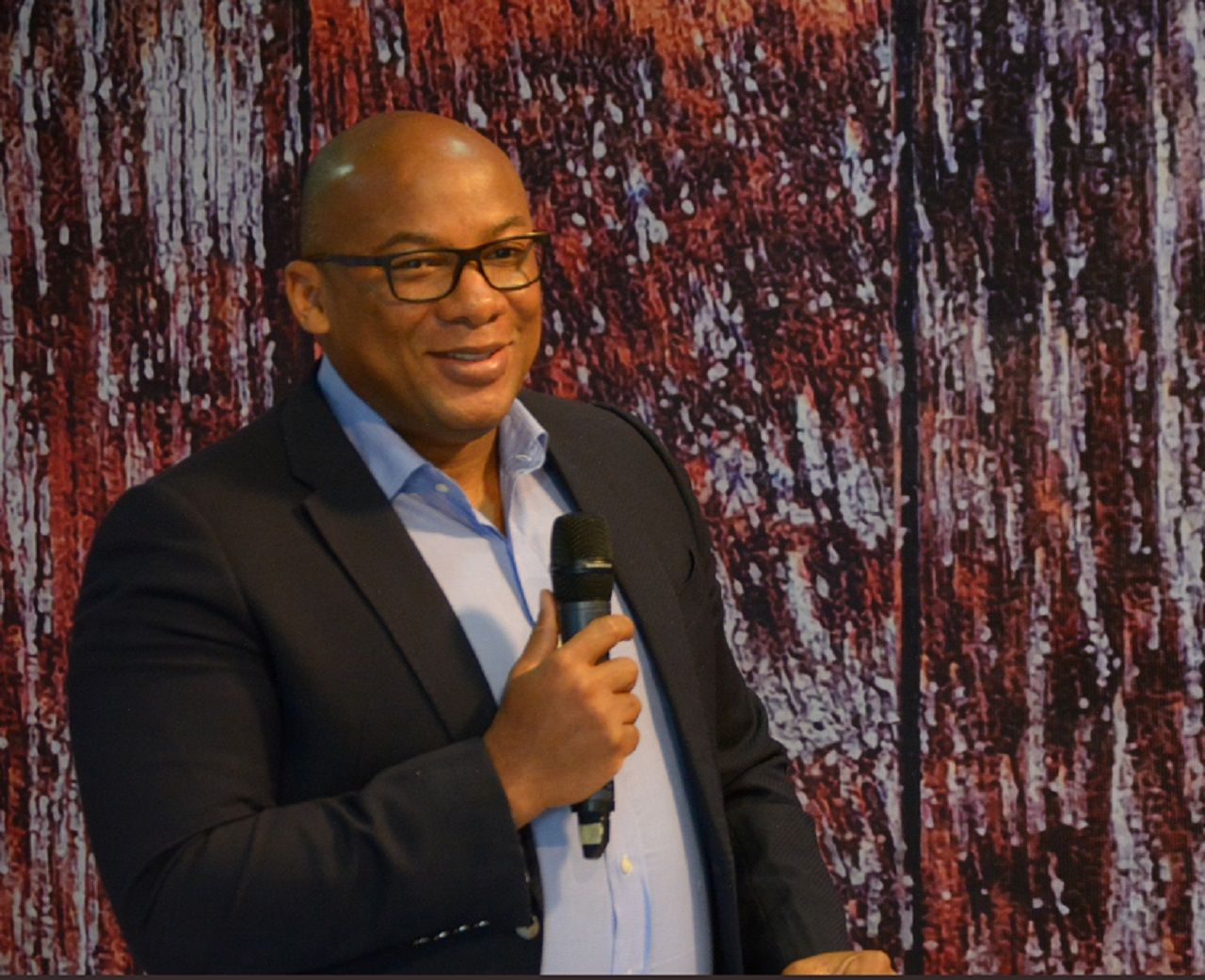 Elegbe Seeks Policies to Sustain e-Payment Growth in Nigeria