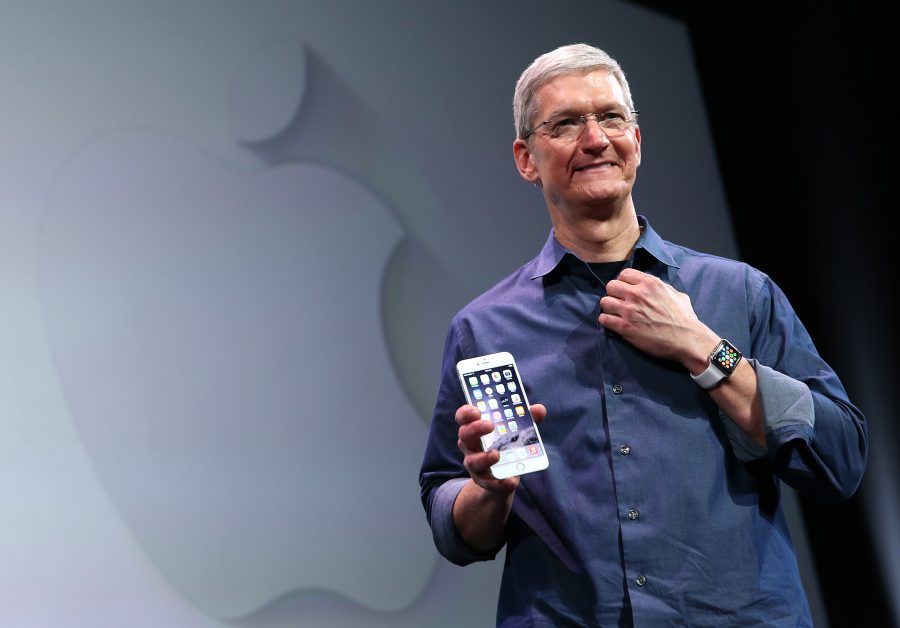 BREAKING: Apple’s market value crosses $ 2 trillion