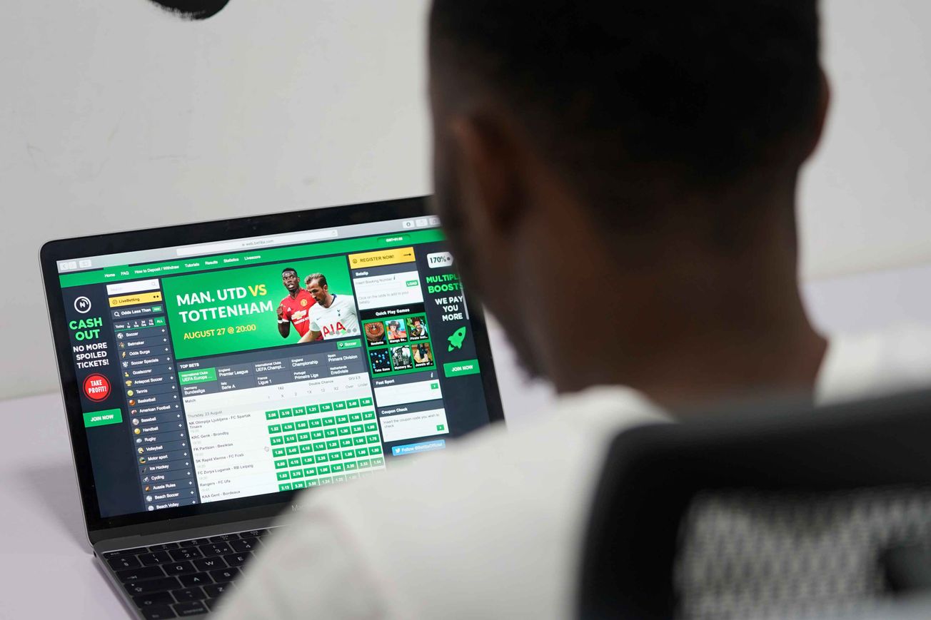 Nigeria: CBN allows banks to pay winnings, salaries for 7 banned betting & gaming companies