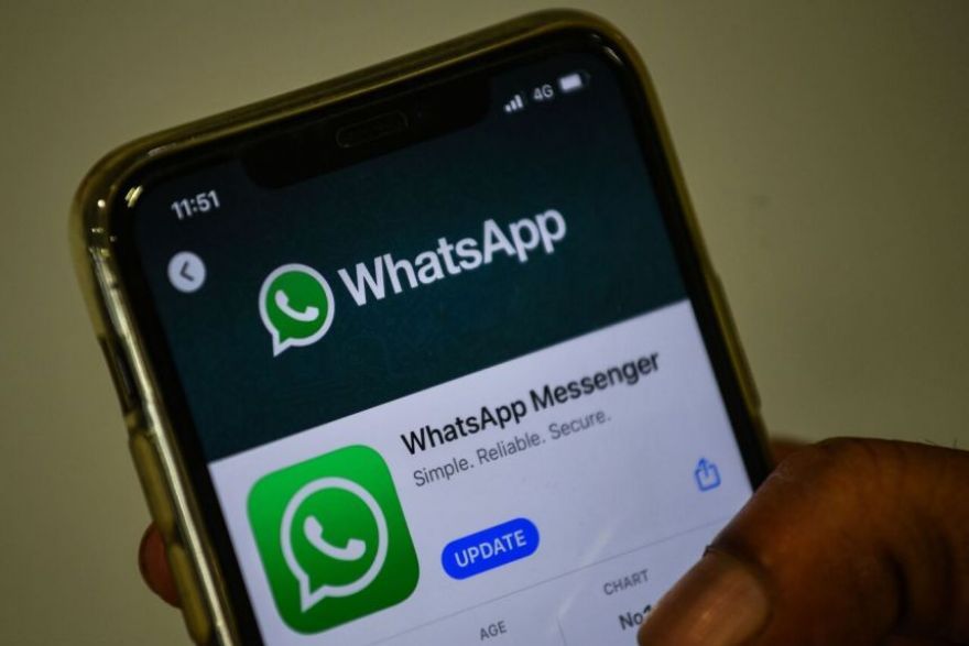 WhatsApp Clarifies Controversial Privacy Policy Update As Users Flock To Signal and Telegram